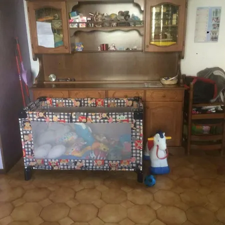 Trilocale Con Ampio Giardino Appartement