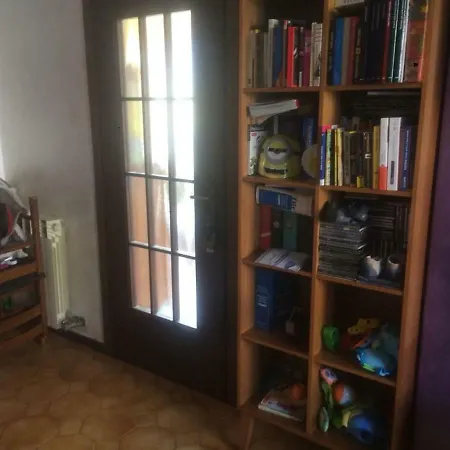 Appartement Trilocale Con Ampio Giardino Bianzano