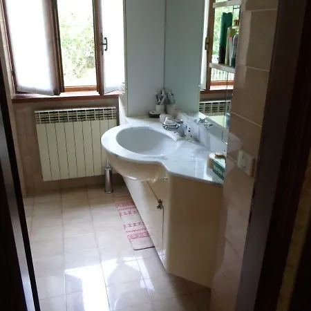 Trilocale Con Ampio Giardino Bianzano
